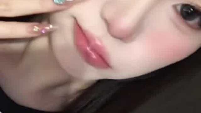 听我的！淡颜系都去化韩系白开水妆容