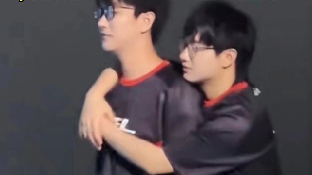 fly采访谈到他会在赛场坚持到Cat明后年当他教练