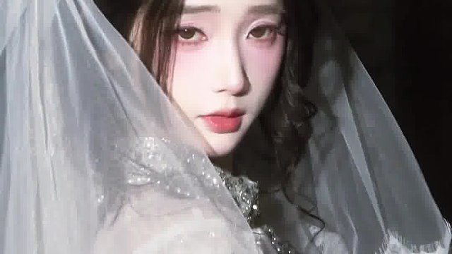 洁白无瑕的婚纱，象征纯洁美好的花嫁之梦