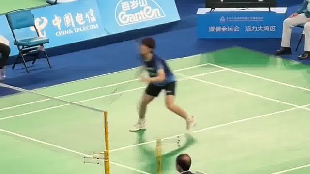 王祉怡持黄金利爪成功晋级四强！