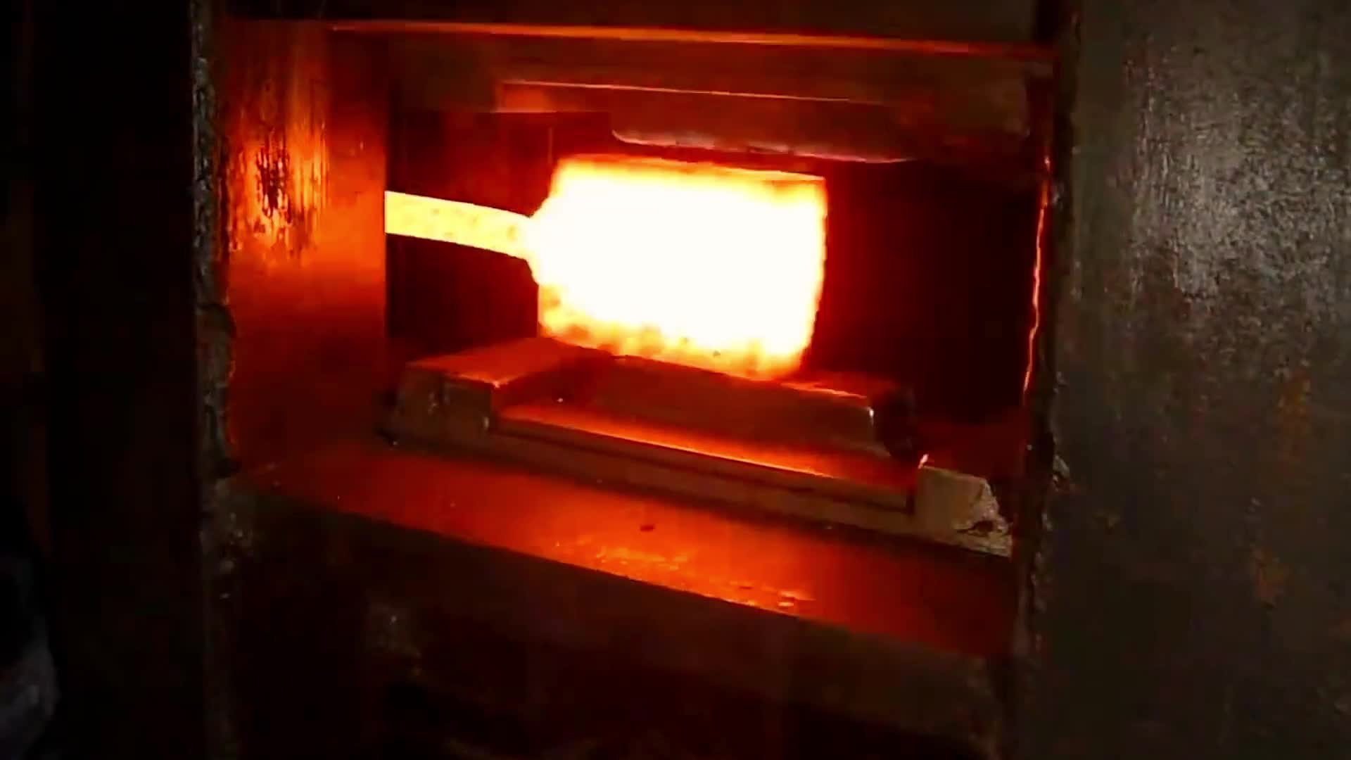 这才是真·化腐朽为神奇！看大师如何用废品编程钢铁艺术