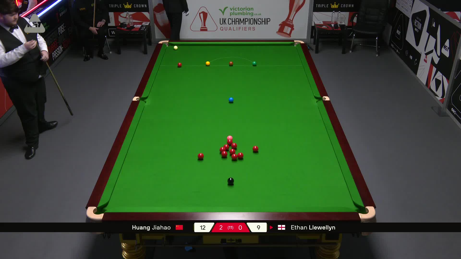 黄佳浩VS伊森·卢埃林 2025斯诺克英锦赛资格赛 第三局