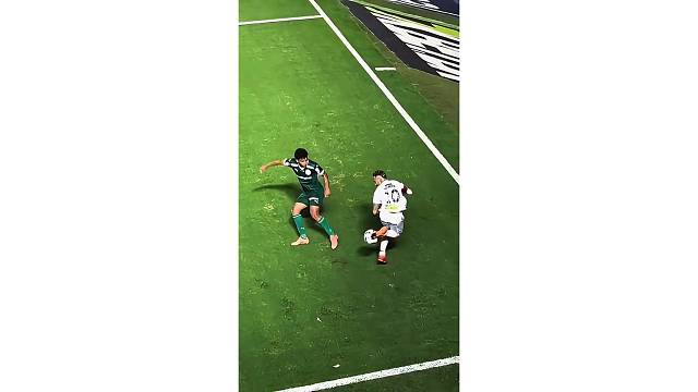 内马尔已经不在巅峰，连续两次彩虹过人失败