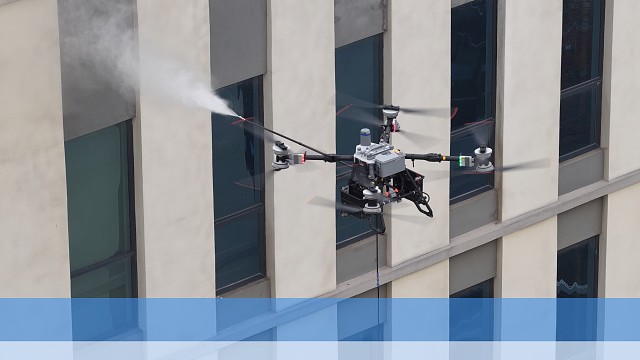 揭秘无人机玻璃幕墙清洗系统硬核研发！