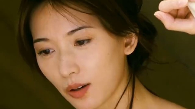 我警告你，千万不要爱上我