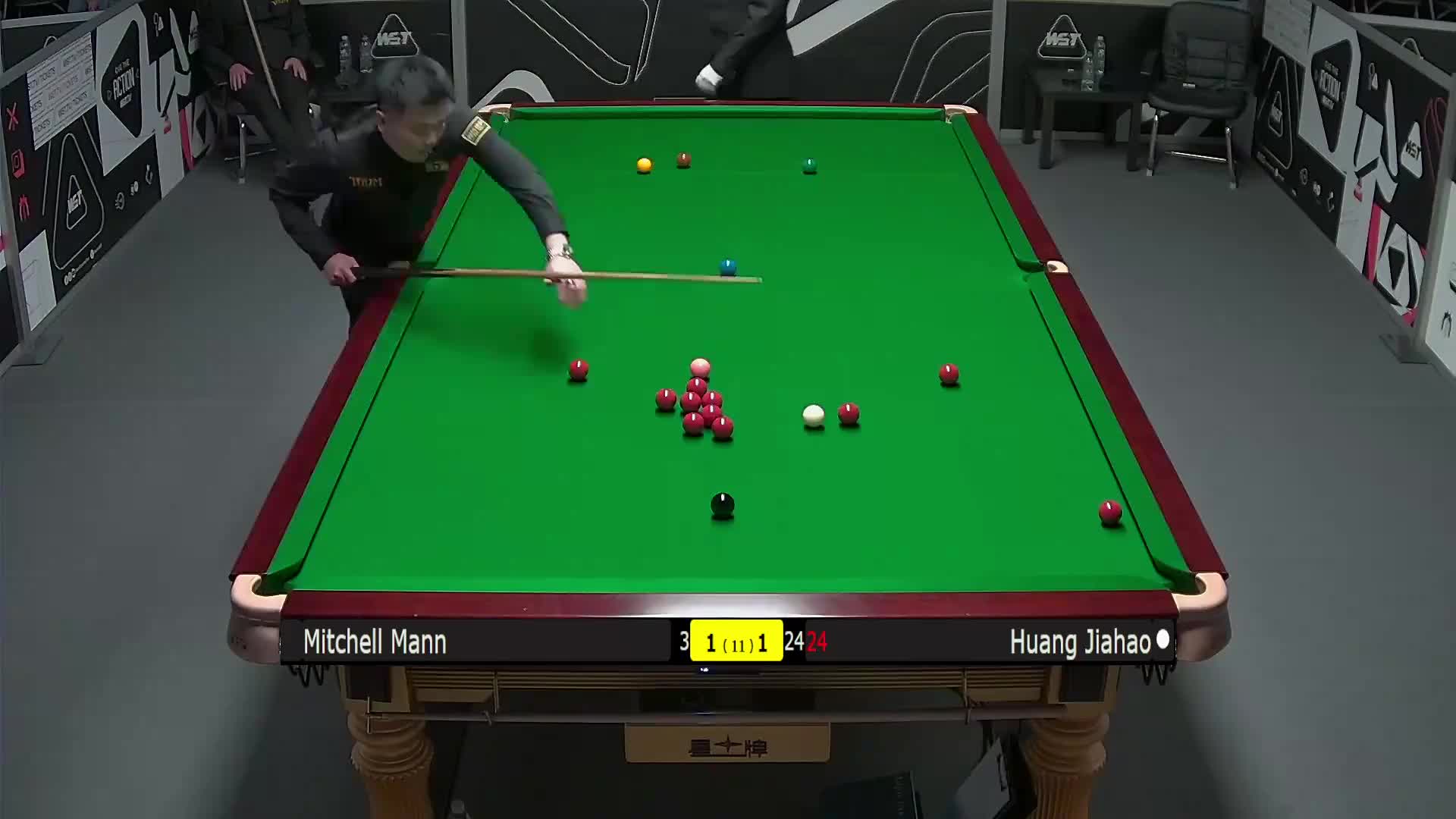米切尔·曼恩VS黄佳浩 2025斯诺克英锦赛资格赛 第三局