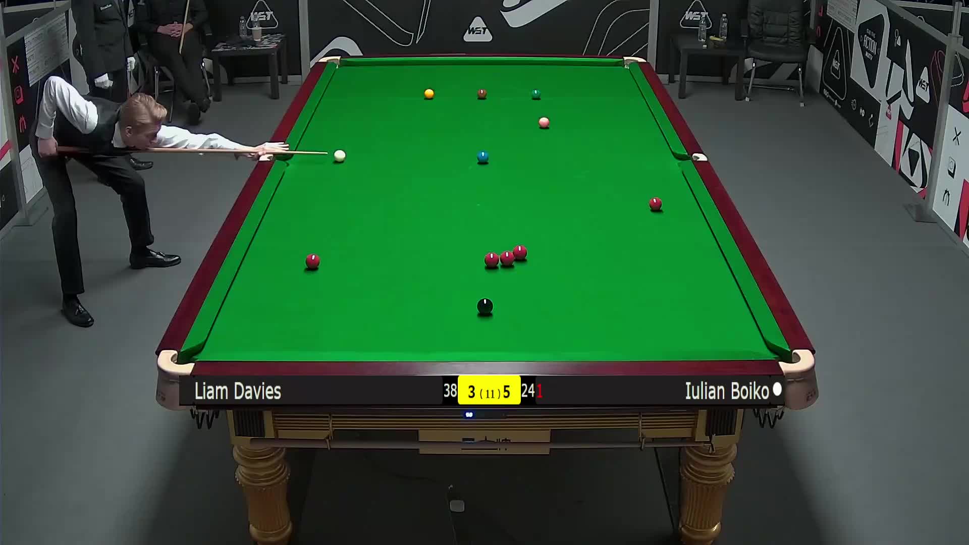 利亚姆·戴维斯VS尤里安·伯伊科 2025斯诺克英锦赛资格赛 第九局