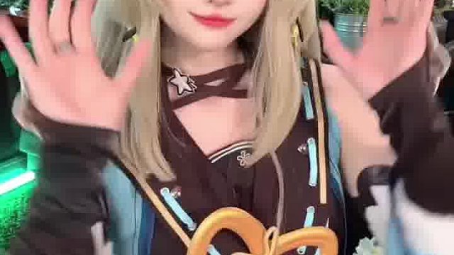 是谁2025了还在出绮良良呀