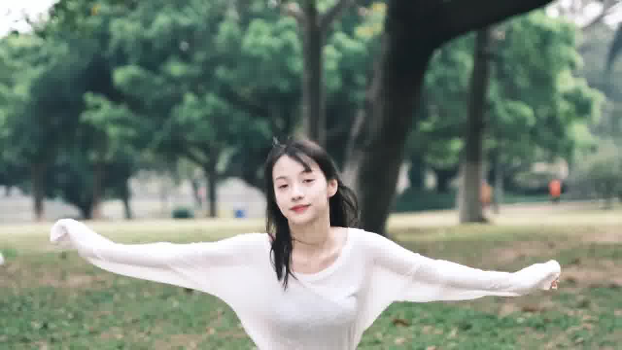 像素越清晰 ，青春却越模糊