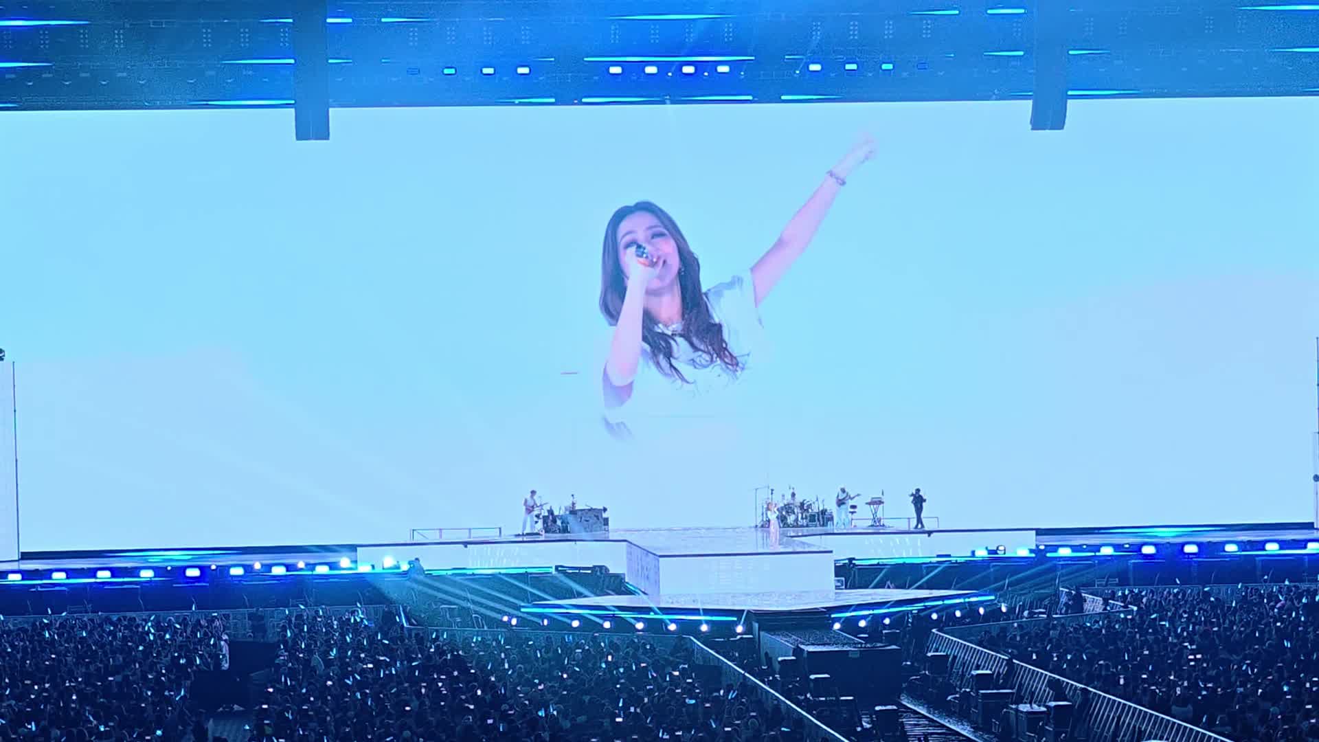 香港启德首唱天空没有极限（粤）