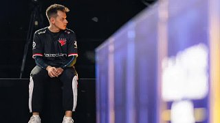 “冰塊不會流淚 直到融化為水