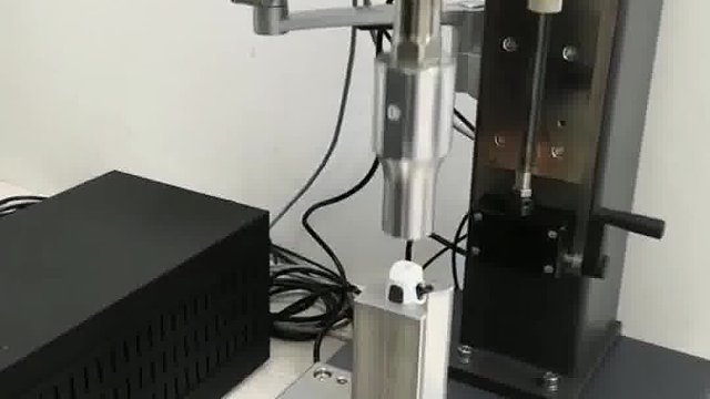 恒友音达超声波  超声波塑料焊接机