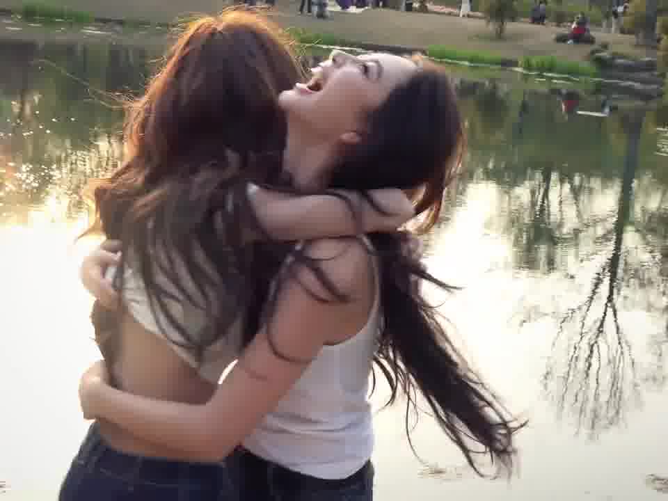 “好朋友是我暗淡生活里的光”