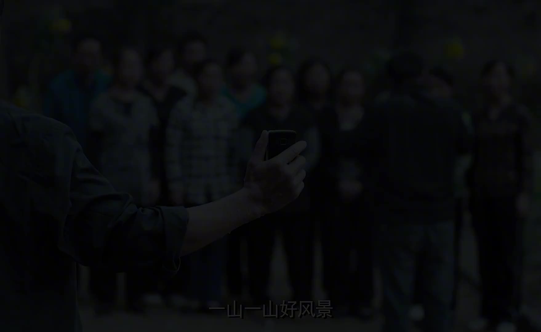“一个善意的谎言，或许能改变孩子的一生。”