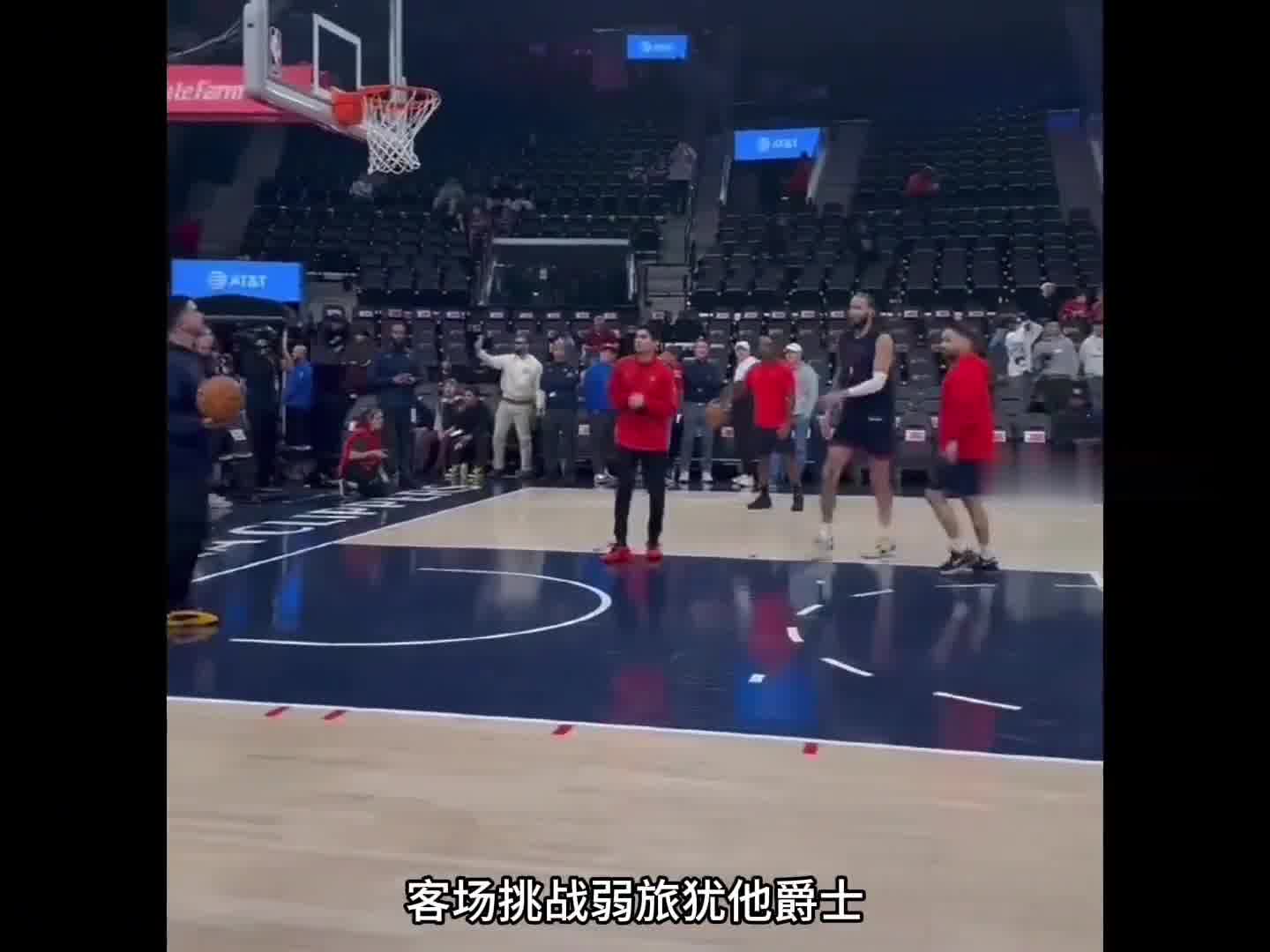 快船半场落后爵士31分！