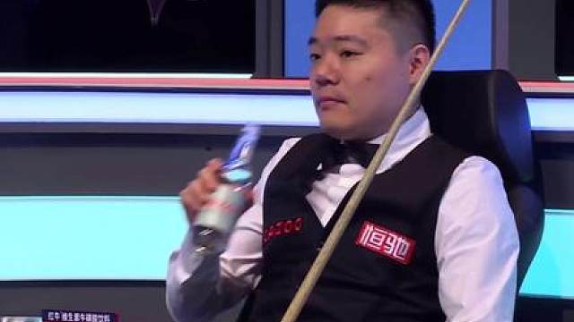 英锦赛：丁俊晖里程碑时刻，大师级围球轰生涯第600杆破百