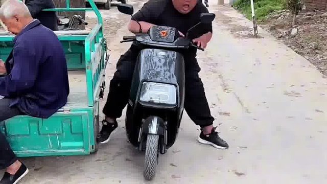 让你挡路哈哈哈哈