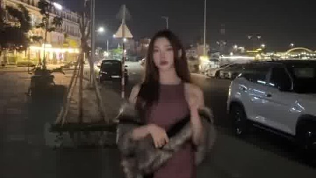 夜里路灯像柠檬糖