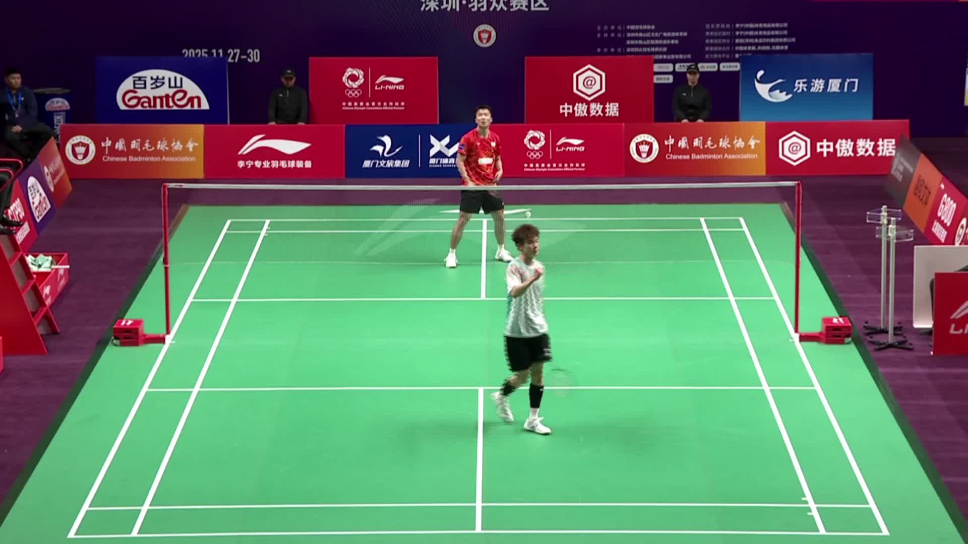 陆光祖精准的控网和犀利的进攻，而肖高博体力下降，失误增多，以10-15输掉了决胜局