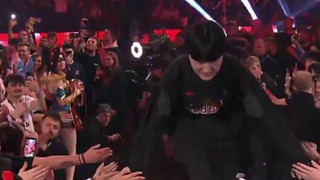 Peyz红牛杯首秀7-11，T1不敌G2，全员玩开心了！