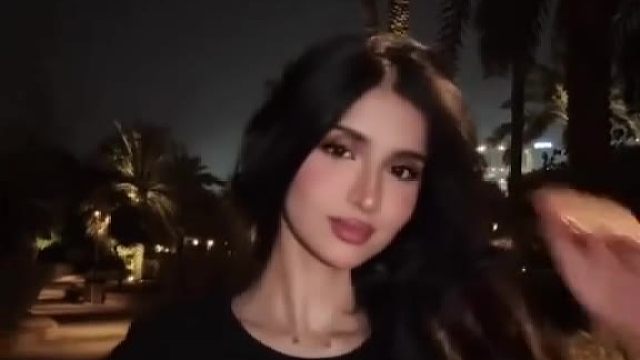 街头偶遇的清新女孩