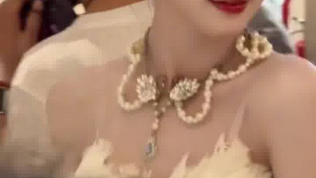 有种看到熟人在装的感觉