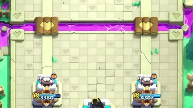 勇者小皮卡砍翻竞技场