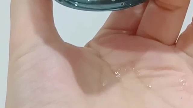 护发精油什么时候用最好？护发精油味道哪种好闻？