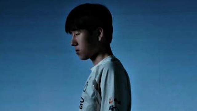 嘎子来了!JDG官宣Gala选手加入，京东新赛季的阵容已全部集结，Gala也有属于他的四小天才!