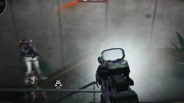 管好你们的女医 我上线了