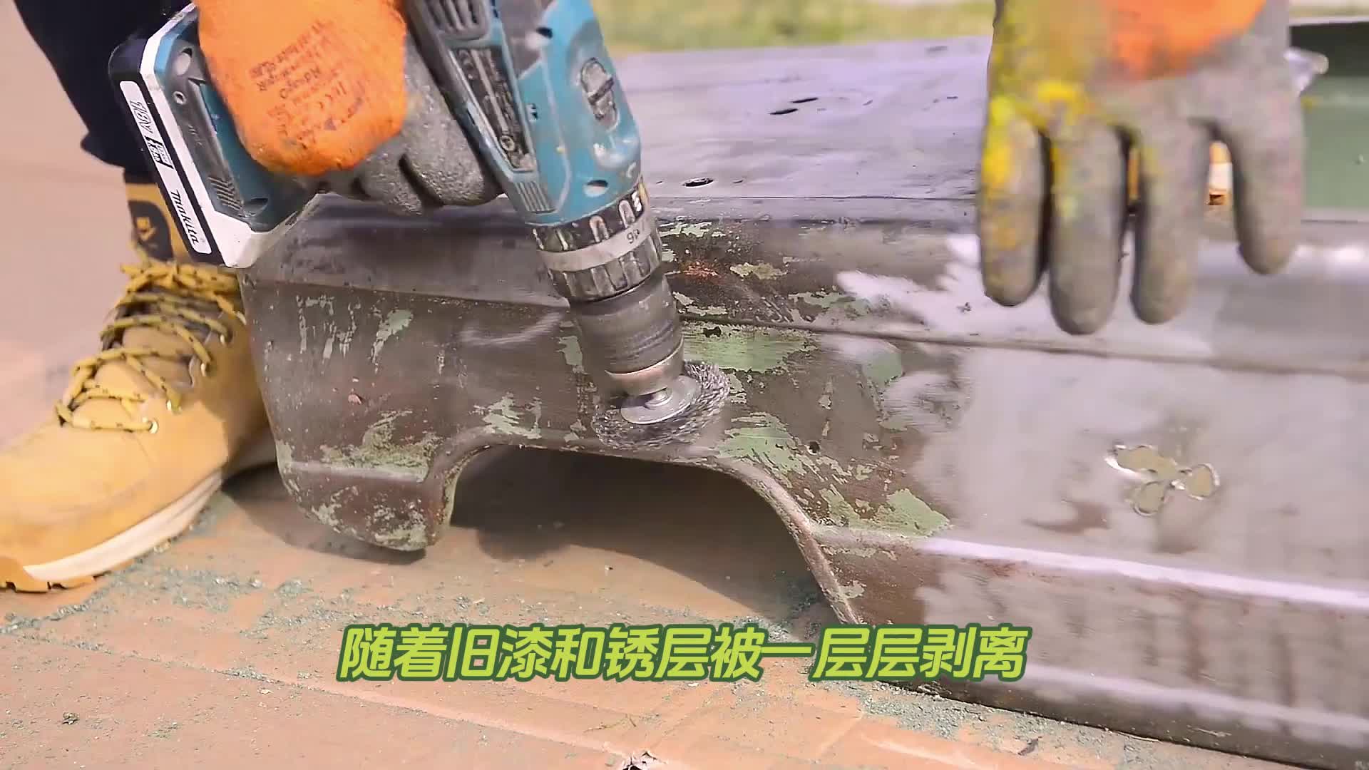 苏联孩子的Dream Car！1975年莫斯科踏板车从废墟到重生，结局太治愈了！