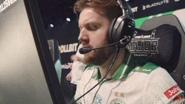 Niko屠杀全场拒绝同意 猎鹰横扫对手挺进1-1组合