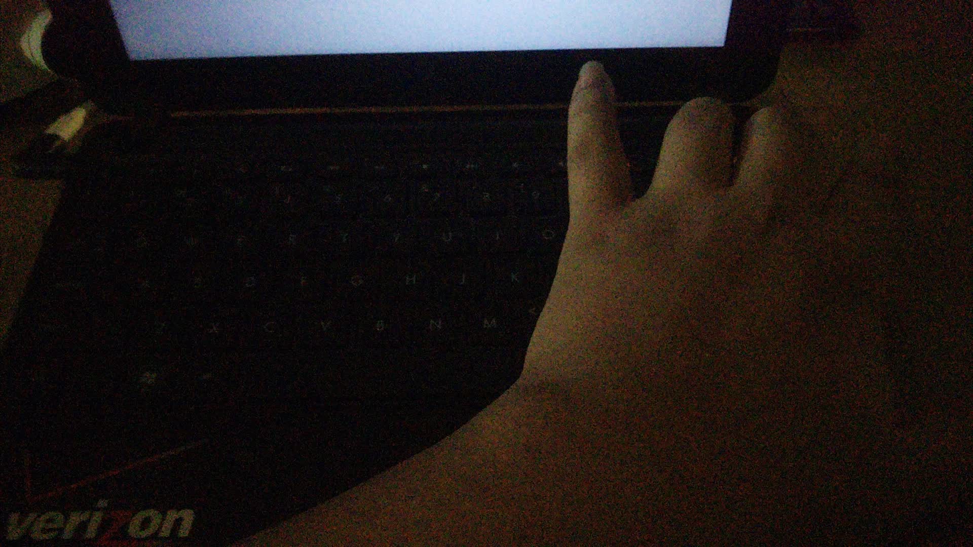 PE真的跑分高吗？不同系统跑分测试（ATOM N475国际象棋 小米5C澎湃S1 4K录像效果演示）