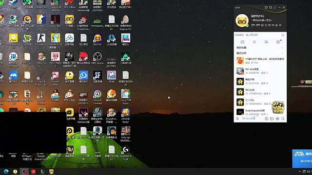 Uzi调侃水晶哥说TheShy不在！ 水晶哥:你合 同签怎么样了， 不是说那个吗？ Uzi: 我在呢 ，在这坐着呢 ！ 水晶哥:在呢，我也来呗 ，我替补！ Uzi: 那你没这个位置，你那点外 卖可以！ 水晶哥:点外 卖，我也来啊！ Uzi:怎么说，你要我喊谁跟你说两句 水晶哥:theshy，在吗 ！ Uzi:theshy，好像不在啊 ！我看了一下不在 ！ 水晶哥:Theshy不在 ， 那肯定都不在