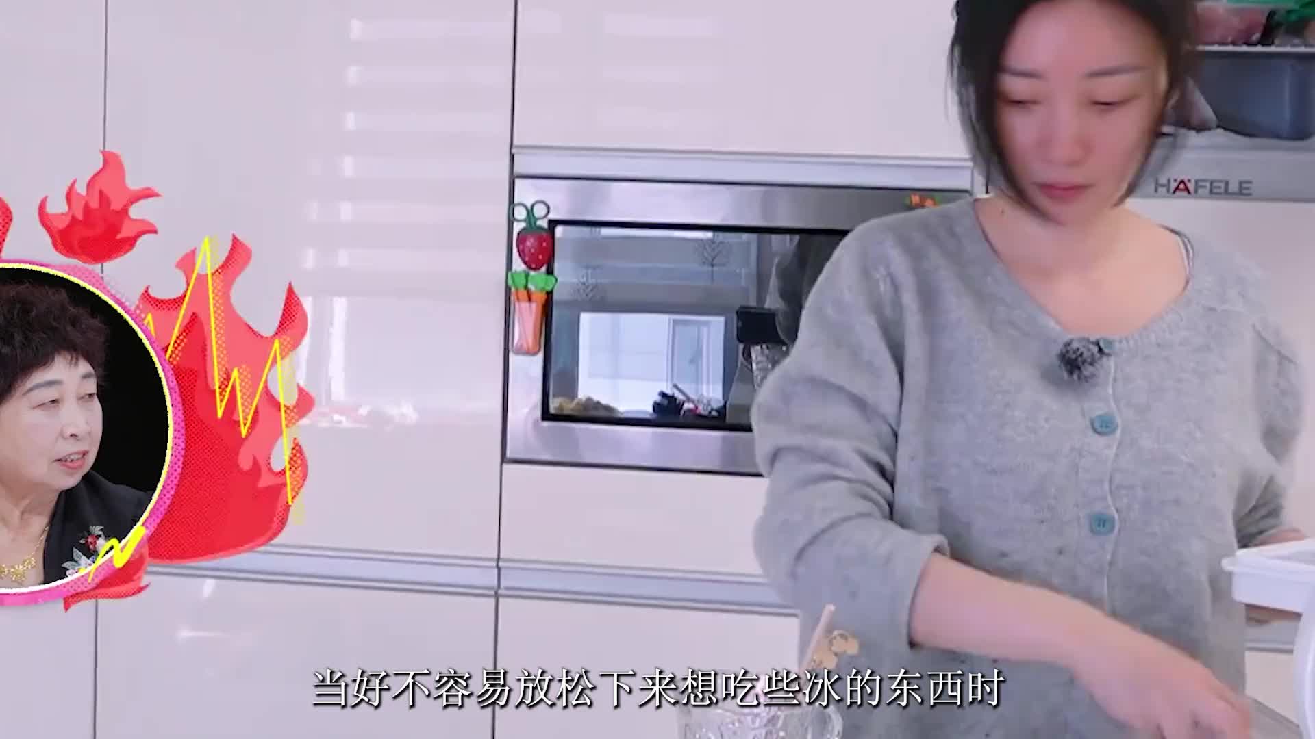 直到看见柳岩哽咽谈及父亲，才明白离异对子女的影响有多大