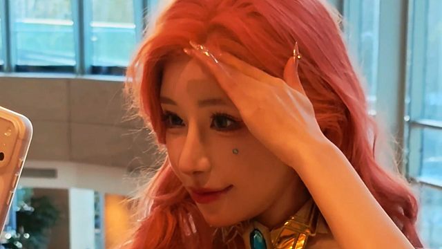 王姐的萨勒芬妮，依旧带派