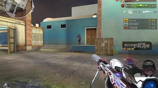 凌晨的胜利广场金碧辉煌，你开挂都打不过