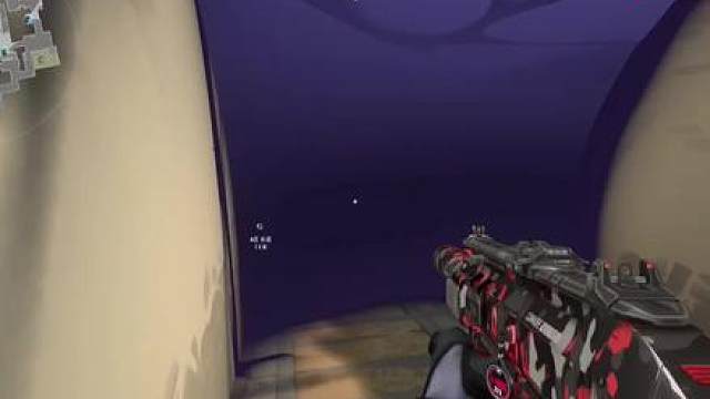 旋转跳T是每个幽影玩家必会的技巧