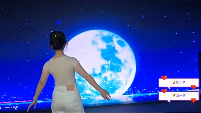 16028灵灵#这是小土豆？你敢信？，没错，就是她啦，哇哇哇