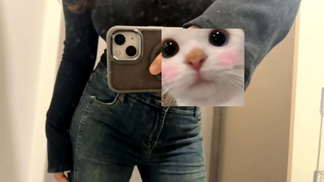 “你和她聊吧 有不会的字问我”