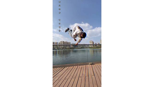 我该怎么和这个小哥解释