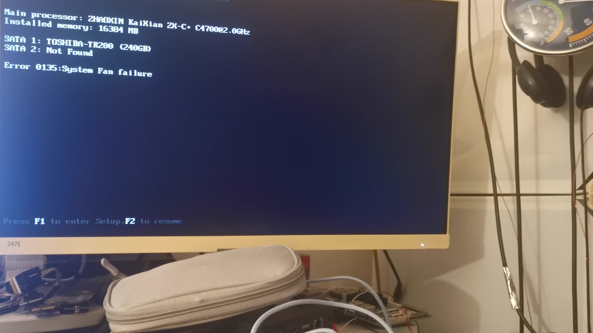 把PS2的键盘和鼠标反过来插会发生什么？