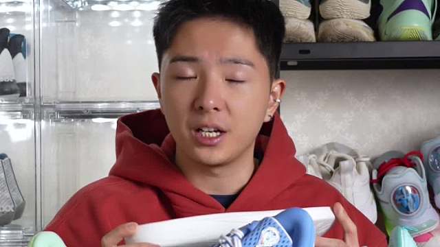 在海外超受欢迎的808系列 调色盘更是丰富