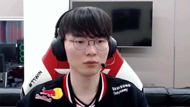 T1晋级K杯半决赛之后：faker谈了S16的目标跟动力！ 仍然是以全球总决赛为目标去努力！要送新人Peyz礼物！ ​​​