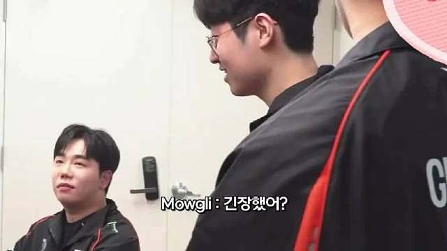 Kanavi：“虽然我们没有训练很久，但竞技水平还不错，很开心能取胜。”时隔六年回到LCK的Kanavi选手表示，“我本来效力于LPL，现在回到LCK，队友们打得很好，生活非常舒服，很好。” ​​​