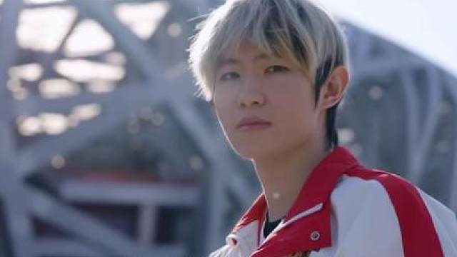 恭喜成都AG超玩会4:0战胜上海RNGM！晋级2025王者荣耀挑战者杯8强