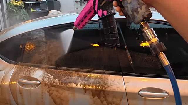 考古出土的X4M雷霆版简单洗洗古代秒变现代