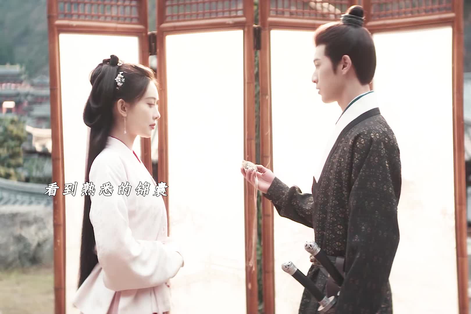 喜欢一个人原来这么明显，恨不得对方受半点委屈