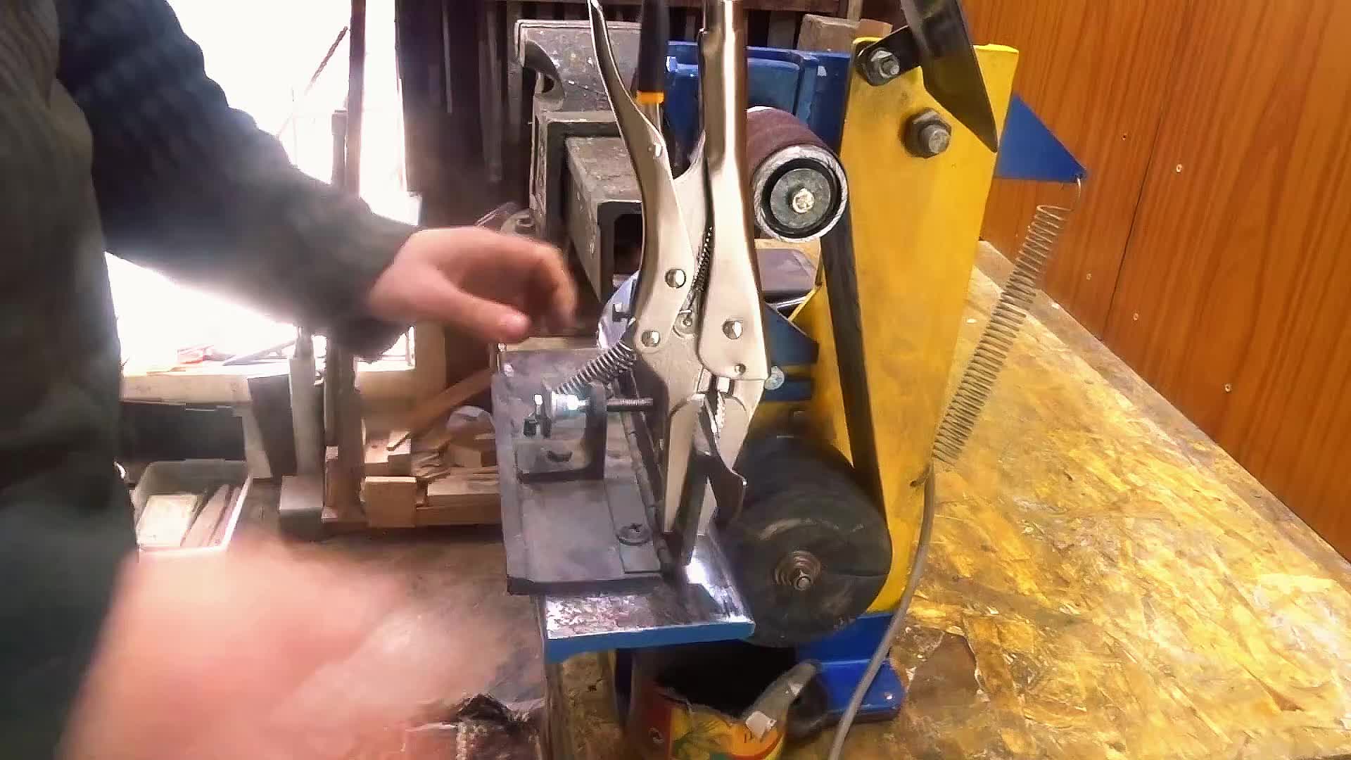 被遗忘的腐蚀刀具逆袭！从锈迹斑斑到光亮如镜，淬火火花太治愈了！