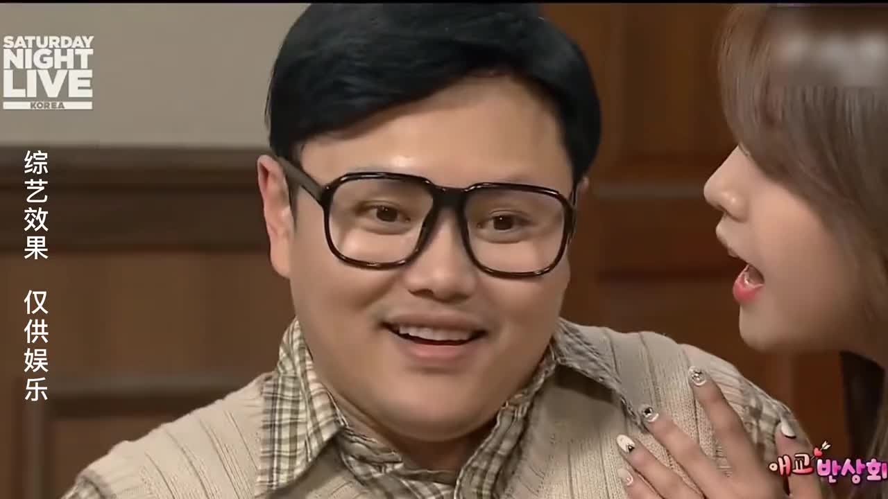 当大妈们吵架，他们的女儿来救场